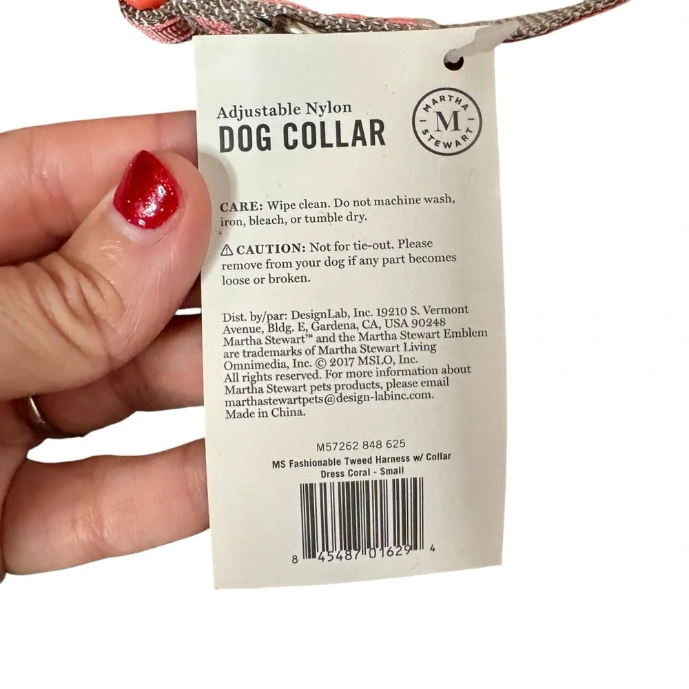 Martha Stewart NWT adjustable nylon dog collars in size 14 & 16
